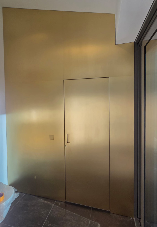 Panokraum mit Messmgverkleidung